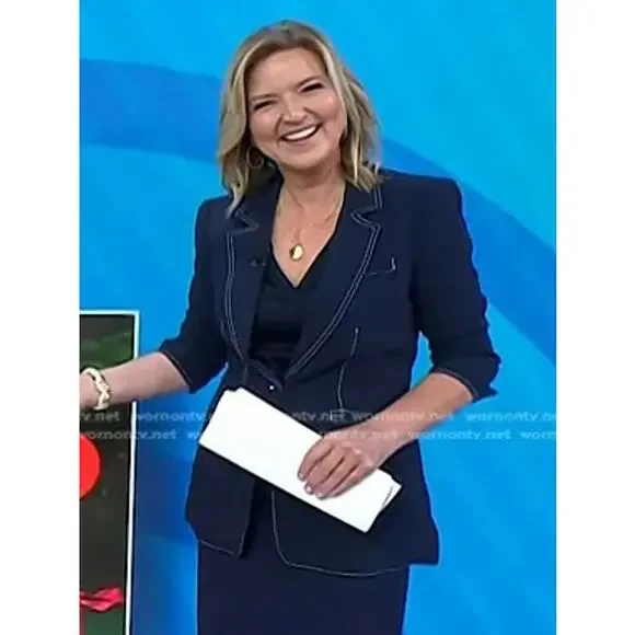 CINQ A SEPT Navy Crepe Khloe Blazer - Picture 7 of 13